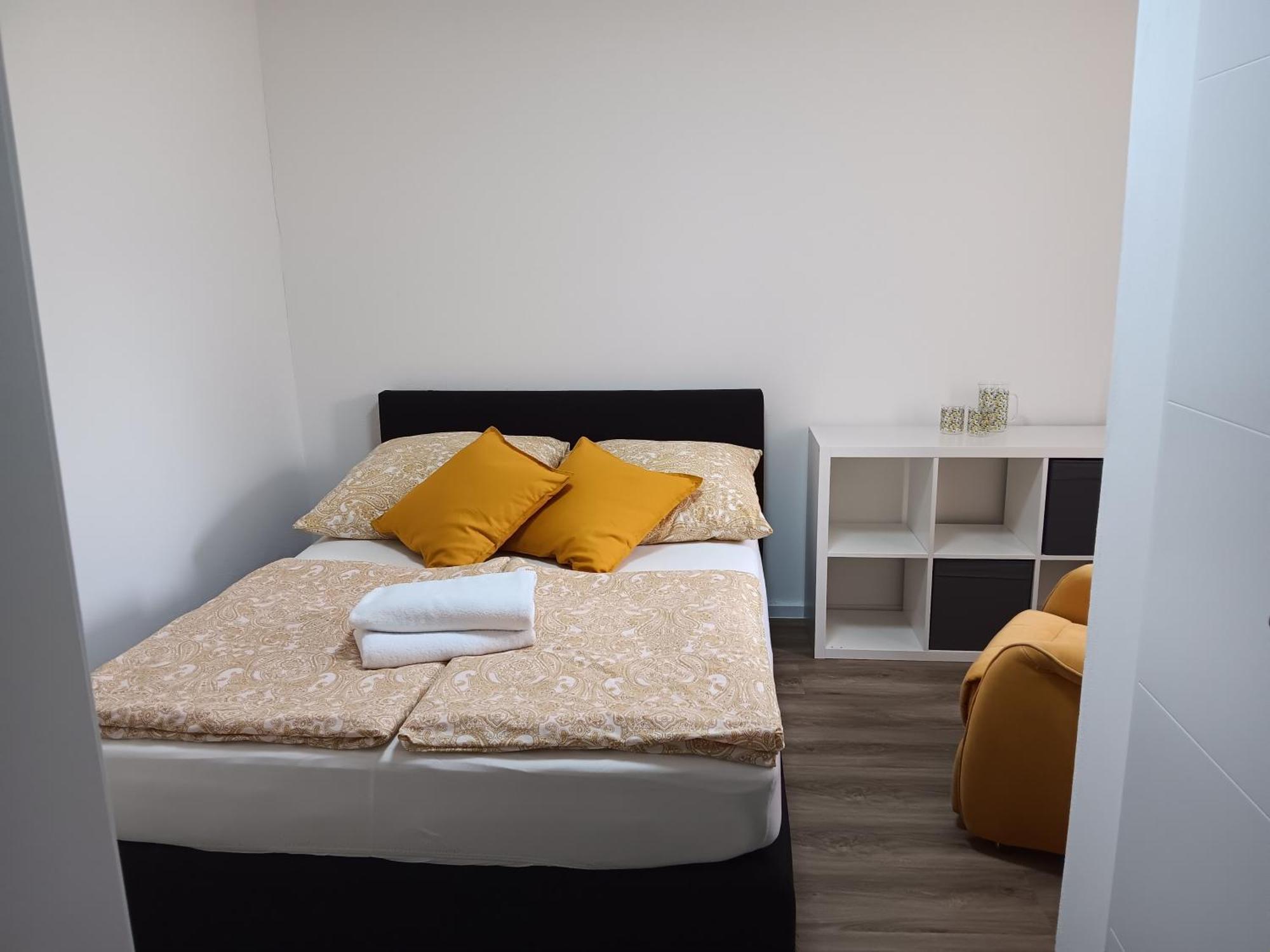 Ninas Gaestezimmer Hinterweiler エクステリア 写真