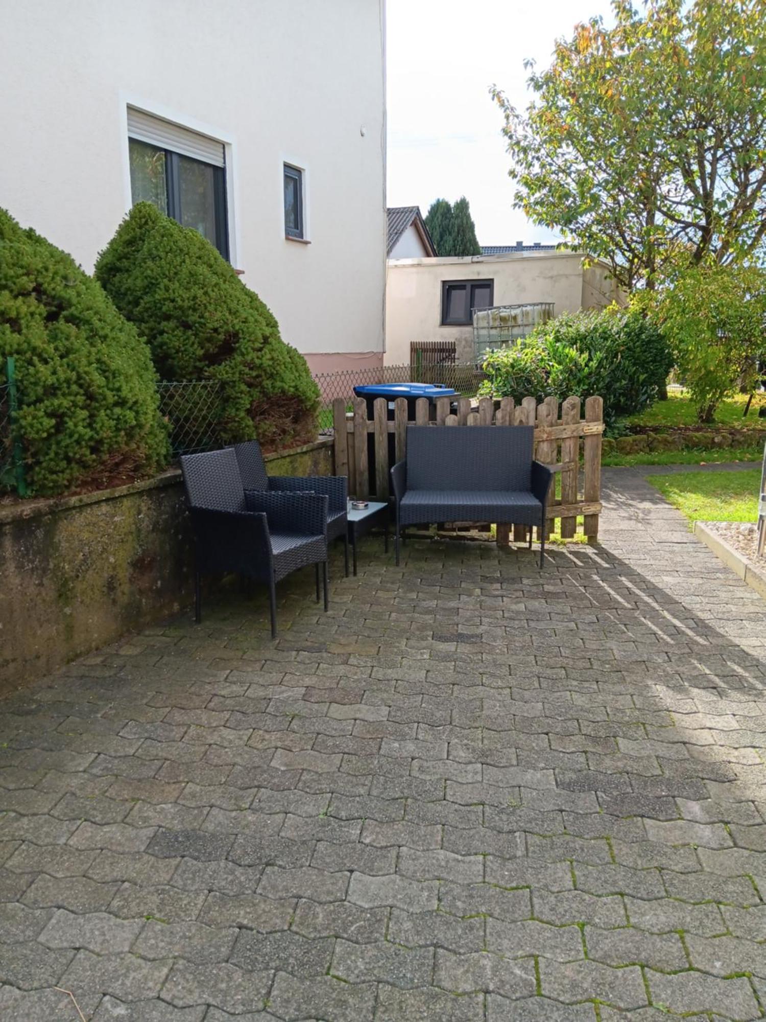 Ninas Gaestezimmer Hinterweiler エクステリア 写真